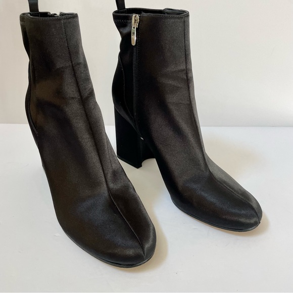Marc Fisher Janie Satin Black Booties Size 9 - Picture 2 of 14
